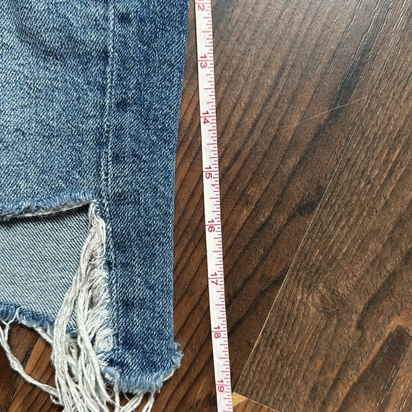 DISTRESSED H&M JEAN PENCIL SKIRT - Picture 6 of 6